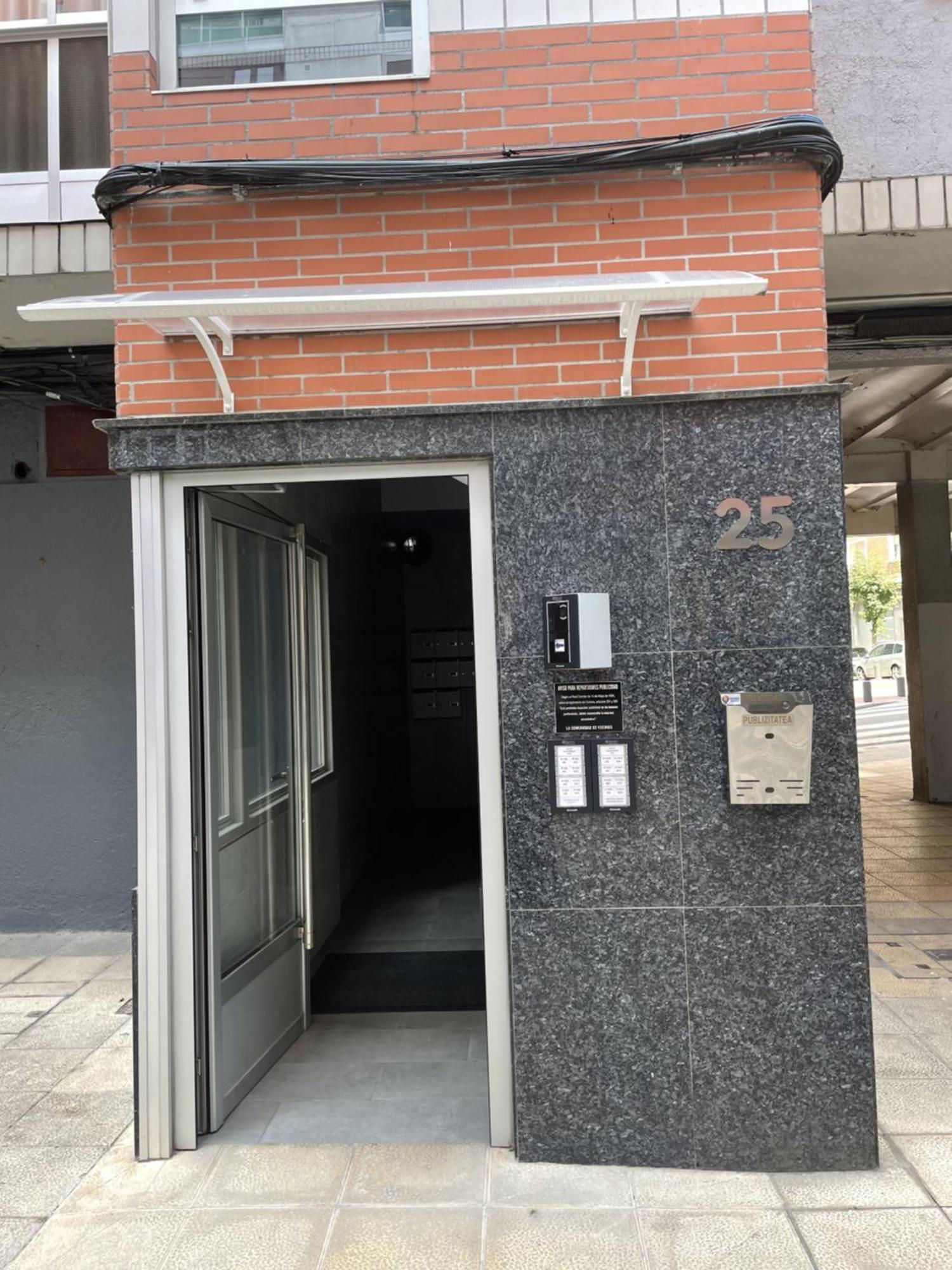 Moderno Apartamento Cerca Del Metro Bilbao Extérieur photo